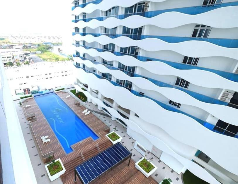 Apartment The Wave 2br Seaview - High Floor L Unifi